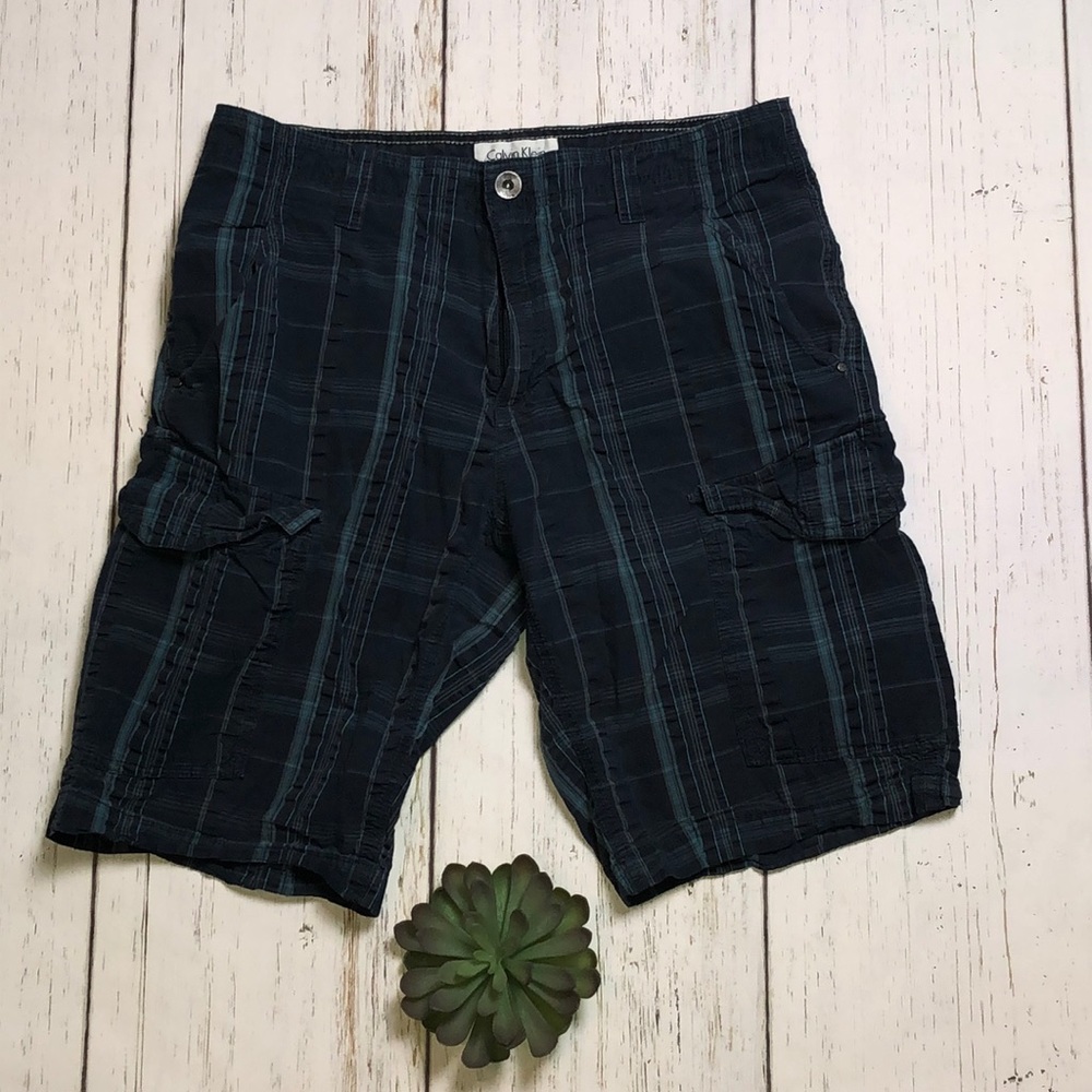 Calvin Klein Blue Plaid Cargo Shorts - Size 30